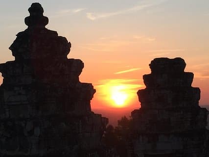 Angkor Wat Liten rundtur Fantastisk solnedgång med delad tur