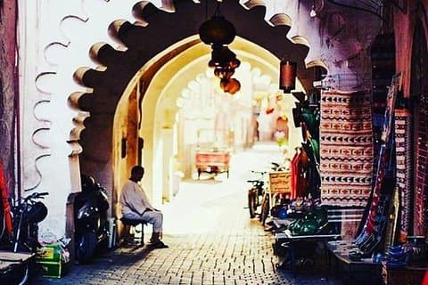 Marrakech: Rondleiding Koutoubia-moskee, Medersa en Souks