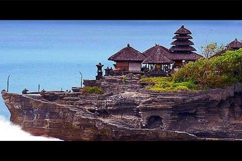 Visite d'une demi-journée : temple d'Uluwatu, danse Kecak et dîner à la plage de Jimbaran avec transport