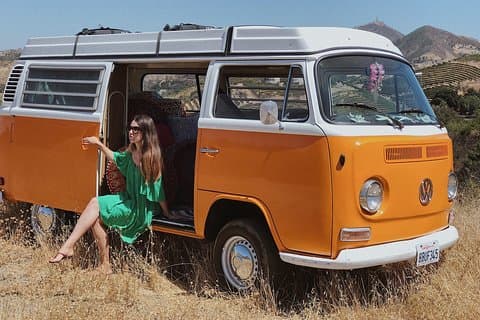 ワインテイスティング付きのマリブへのプライベートヴィンテージVWヒッピーツアー