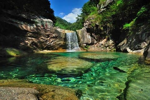 Tour privato di mezza giornata All Inclusive della valle dello Smeraldo e spettacolo di Huiyun - Nessuno shopping