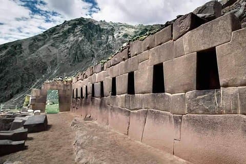 the Incas' Sacred Valley