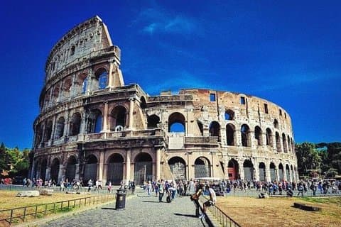 Visita ao Coliseu com acesso à arena