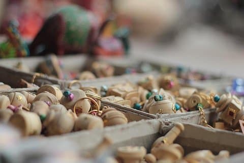 Entdecken Sie die farbenfrohen Märkte: Shoppingtour durch Jaipur mit Transfers