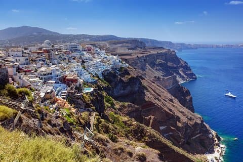 Excursión privada de medio día al atardecer desde Santorini al volcán y Aspronisi