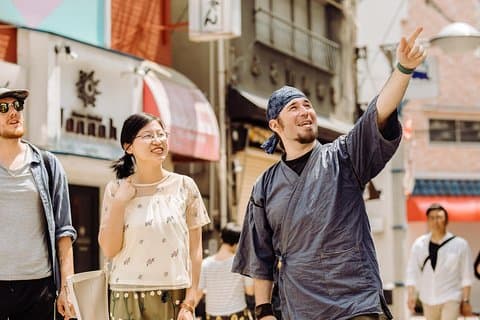 Excursión privada de medio día a Osaka con un lugareño – Secretos y puntos destacados