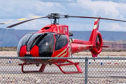 Passeio pelo Grand Canyon Skywalk e voo de helicóptero em espanhol