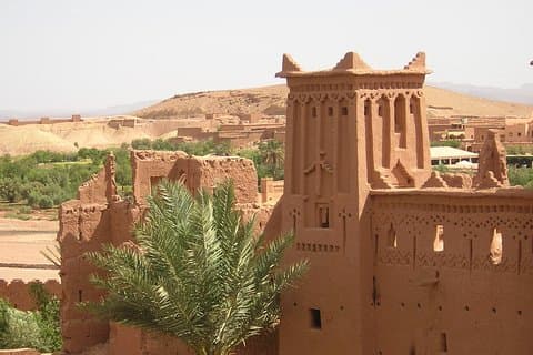 Route of the Kasbahs. Lunch included.