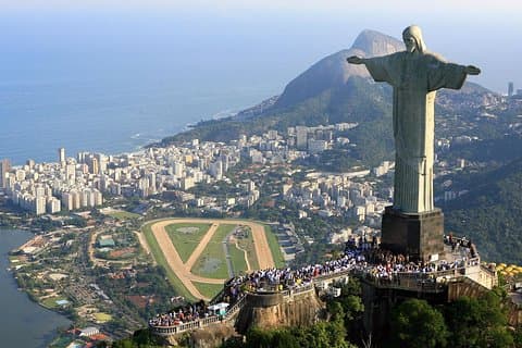 Tour 2 (8 horas): Corcovado, bosque de Tijuca, favela y playas