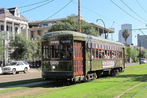 New Orleans City and Cemetery 2-timers busstur