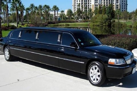 Aeroporto di Antalya (AYT) a Akdeniz Port Transfer - Limousine