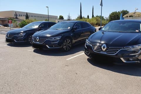 Privétransfer met de auto: luchthaven van Marseille van of naar Avignon