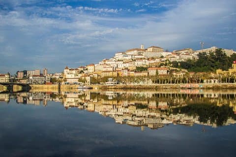 Privé tour: Aveiro en Coimbra met lunch en boottocht