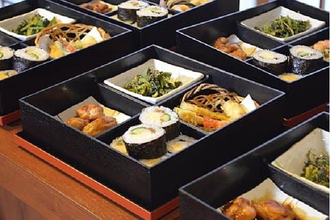 Japanese 'Bento' cooking class in Kyoto