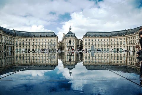 Privat 3-timmars vandringstur i Bordeaux med officiell guide