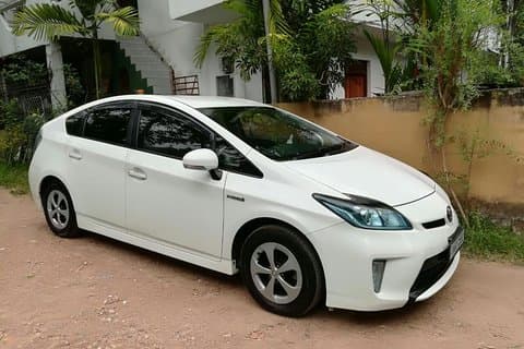 Colombo Airport (CMB) to Pigeon Island Beach Resort, Nilaveli Private Transfer