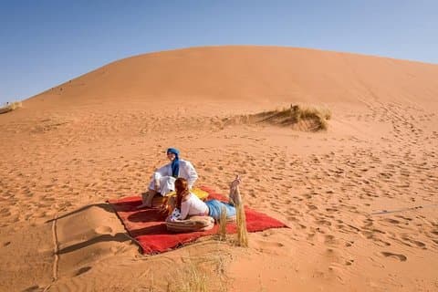 Excursión de 3 días desde Marrakech a Fez a través del desierto Camel trek