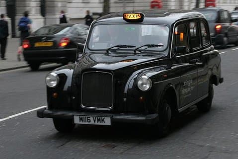 Privat halvdagstur i London med bil / Black Cab / MPV / Van / Coach