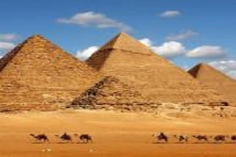 Marsa Alam: Ancient Cairo & Giza Pyramids Day Trip by Plane