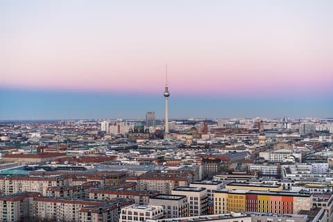 From Munich Airport to Berlin - Private Transfer - punctual & friendly Driver