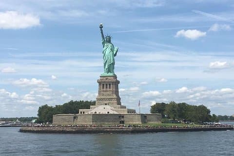 Tour naar het Vrijheidsbeeld Ellis Island met upgradeopties