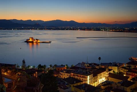 Explore Peloponnese Private from Athens, 2Days