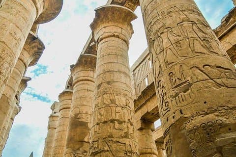 Fra Marsa Alam dagstur til Luxor med bus