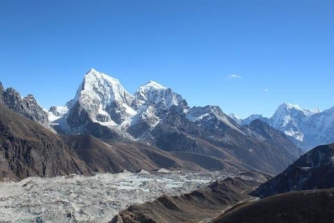 Gokyo Chola Pass Trek