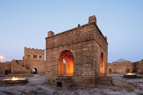Tour del Templo del Fuego y la Montaña del Fuego