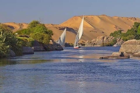Excursión de un día a Asuán desde Luxor en autobús