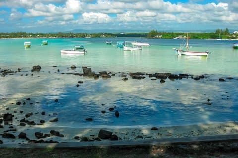Mauritius South Tour Including Blue Bay Glass Bottom Boat & Snorkelling