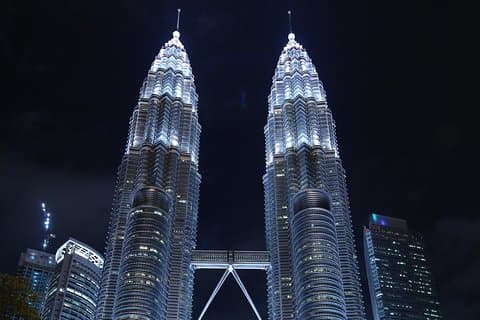 *10 horas Kuala Lumpur Flexible Van Tour con guía turístico
