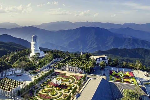 Excursión de un día completo a Ba Na Hill para explorar el puente dorado desde Da Nang