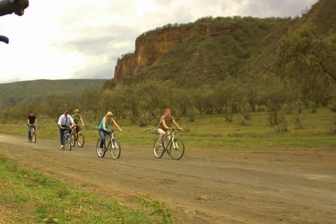 Day trip to Hells gate National Park
