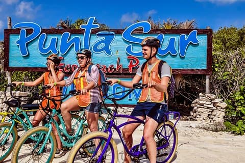 Tour in bici elettrica di Punta Sur Eco Beach Park a Cozumel