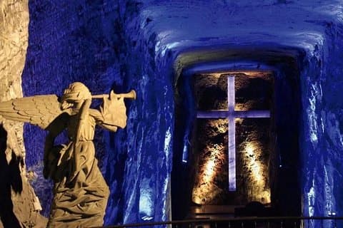 Saltkatedralen i Zipaquira
