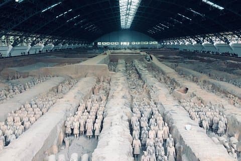 Terracottalegerticket met chauffeursservice
