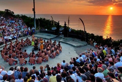 Uluwatu Sunset & Kecak Fire Dance (excursion d'une demi-journée)