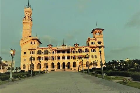 Über Tag nach Alexandria Von Kairo