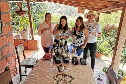 Privat Coffee Farm Tour i Medellin: Verklig autentisk upplevelse