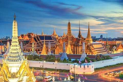 バンコク・バイ・ナイト: プライベートトゥクトゥクシティツアー（SHA+）