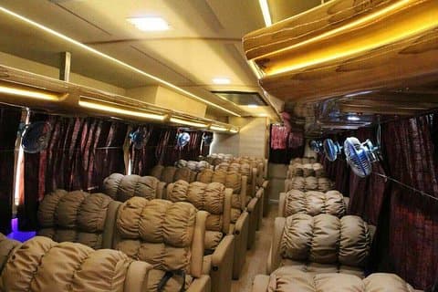Buss från Kathmandu till Pokhara
