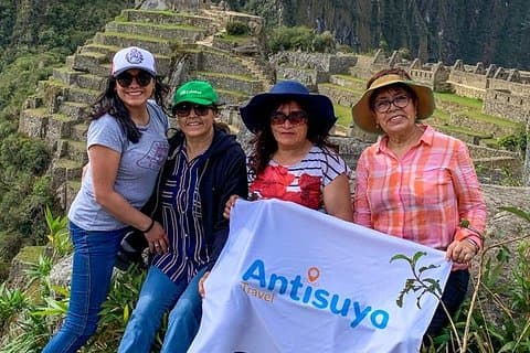 3 Dias Y 2 Noches Valle Sagrado+machupicchu+montaña 7 Colores