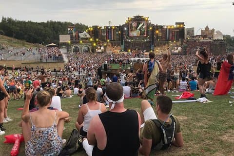 Berlina standard da Bruxelles, Malines, Anversa a Tomorrowland Boom