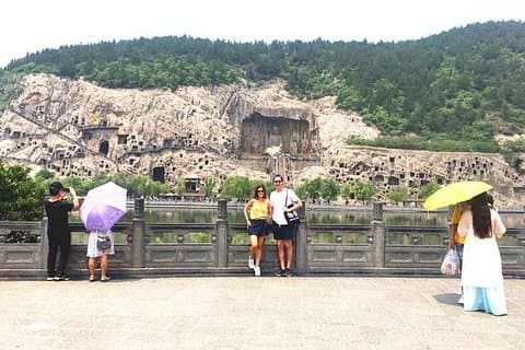 Da Xi'an alle grotte di Luoyang Longmen e tour di un giorno al tempio di Shaolin in treno proiettile