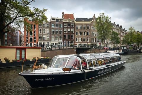 Crociera sul canale turistico di Amsterdam dal vivo