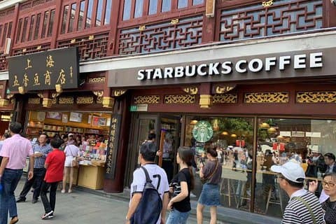 Visite privée dans la ville de Shanghai du Bund, du jardin Yuyuan et de la croisière fluviale