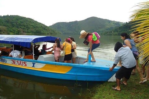 Tours naar Laguna Azul Sauce