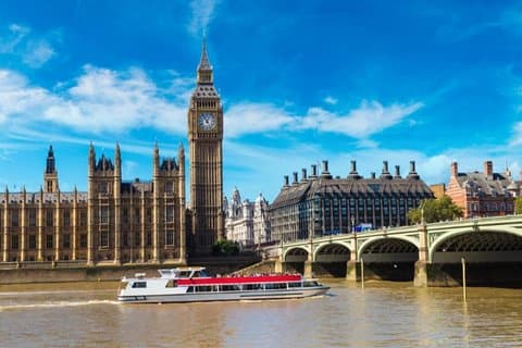 ロンドンからヒースロー空港へのプライベート出発送迎