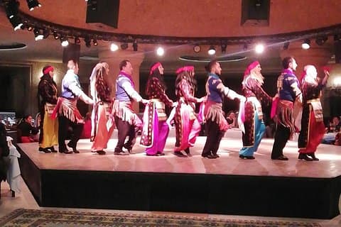 Cappadocia Turkish Night Show im Höhlenrestaurant